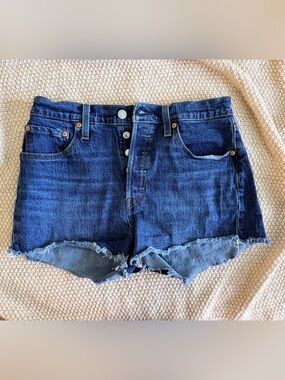 💙 Levi’s 501 Original High-Rise Denim Shorts | Women’s Size 29 | EUC
